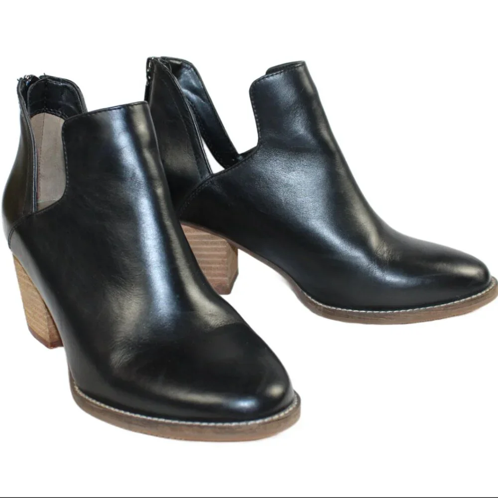 Blondo Neda Black Leather Waterproof Split Ankle Boot, Size 7.5 - Picture 8 of 11